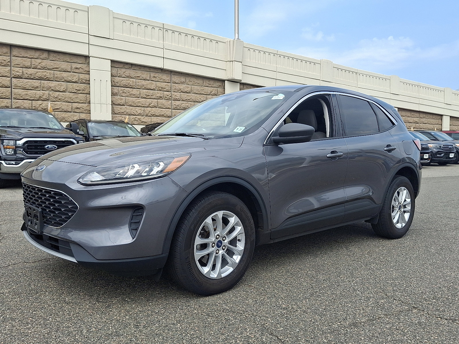 Certified 2022 Ford Escape SE w/ Convenience Package