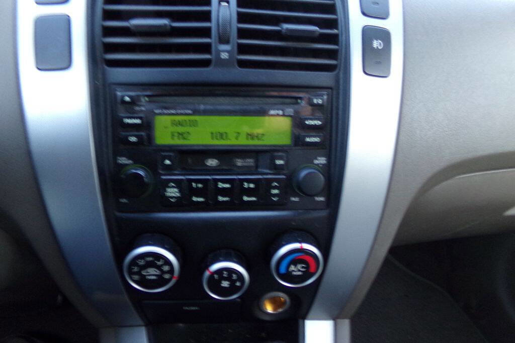 Used 2008 Hyundai Tucson SE image 10