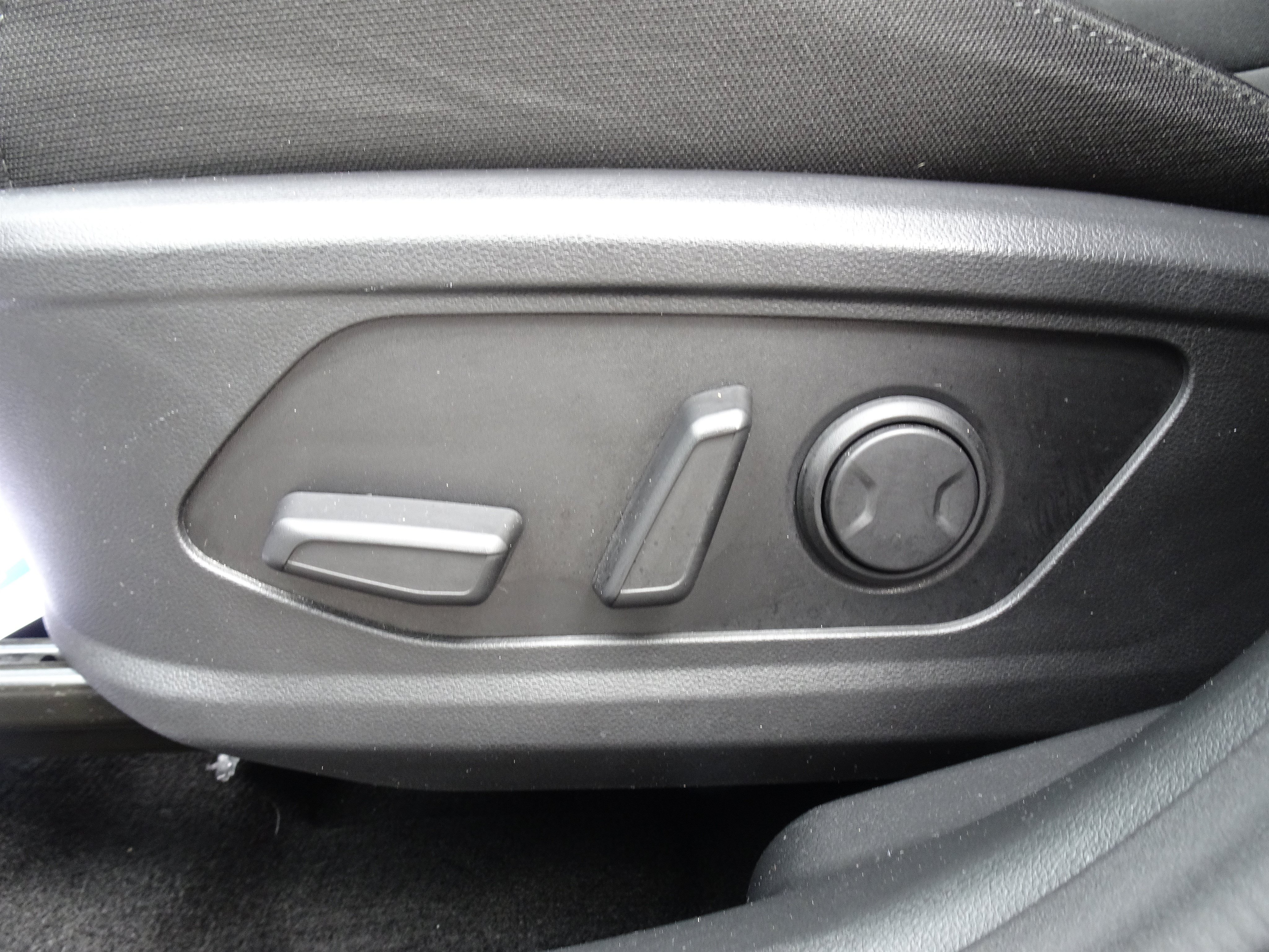 Used 2022 Hyundai Santa Cruz SEL Premium AWD/4WD image 11