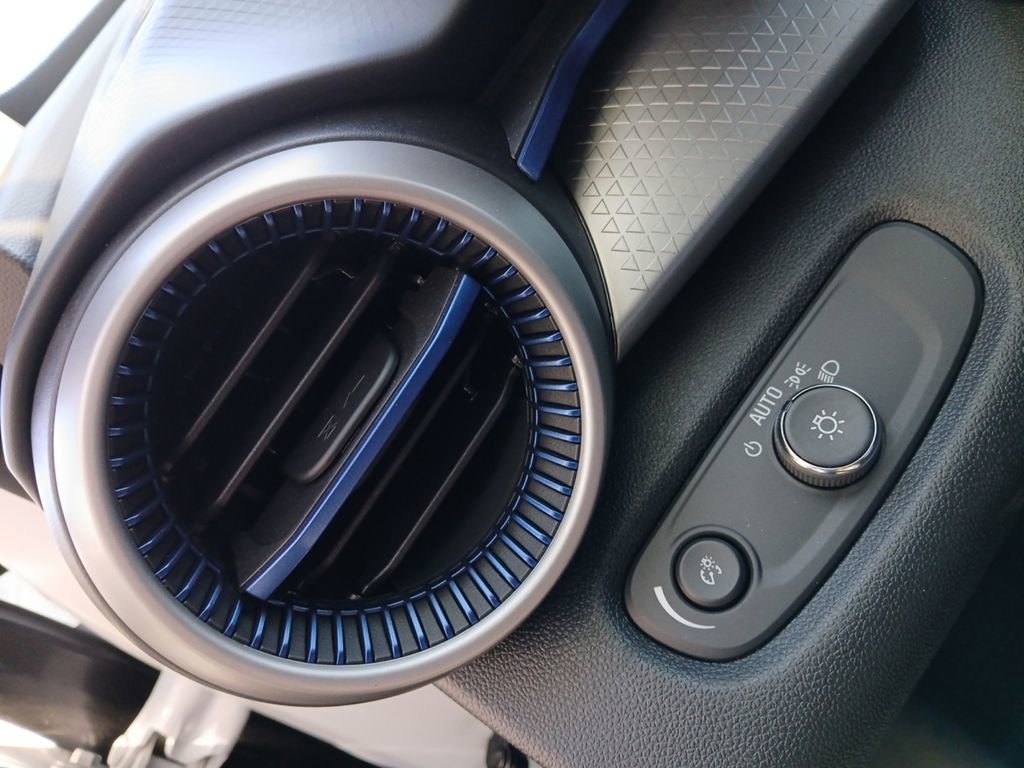 New 2026 Chevrolet Trax LS w/ LS Convenience Package image 25