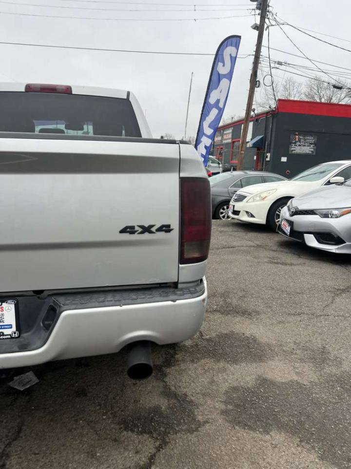 Used 2014 RAM 1500 Express w/ Ram Charger Package image 10