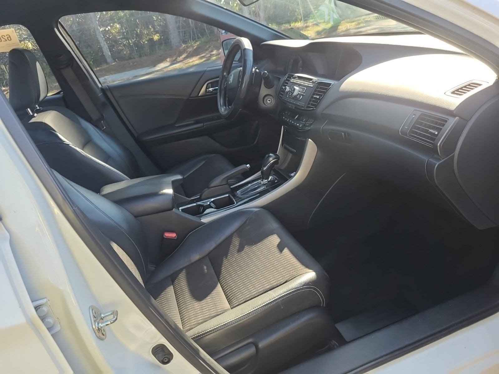 Used 2017 Honda Accord Sport image 11