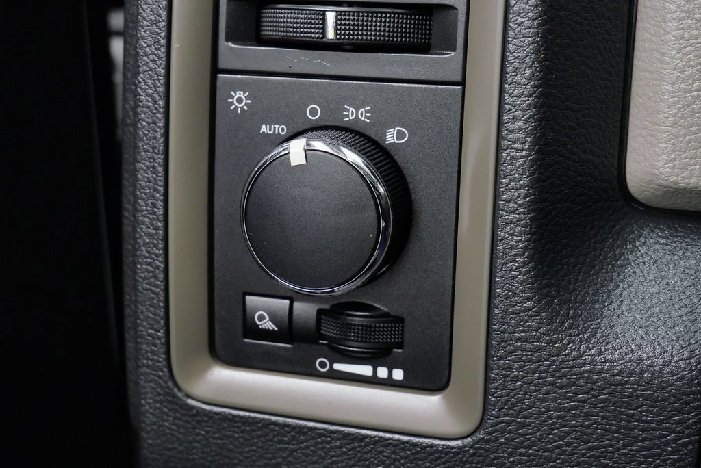 Used 2012 RAM 2500 ST w/ Chrome Appearance Group AWD/4WD image 24