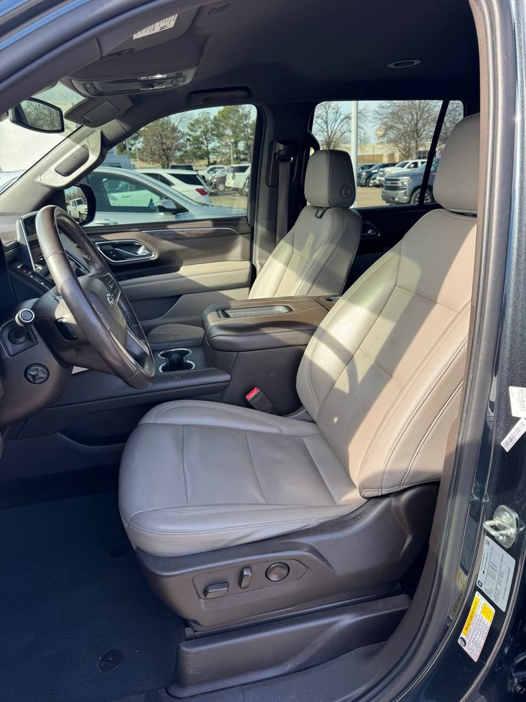 Used 2021 Chevrolet Tahoe Z71 w/ Z71 Off-Road Package image 12