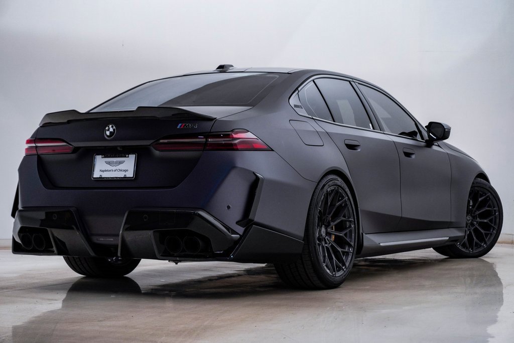 Used 2026 BMW M5 w/ Executive Package image 10