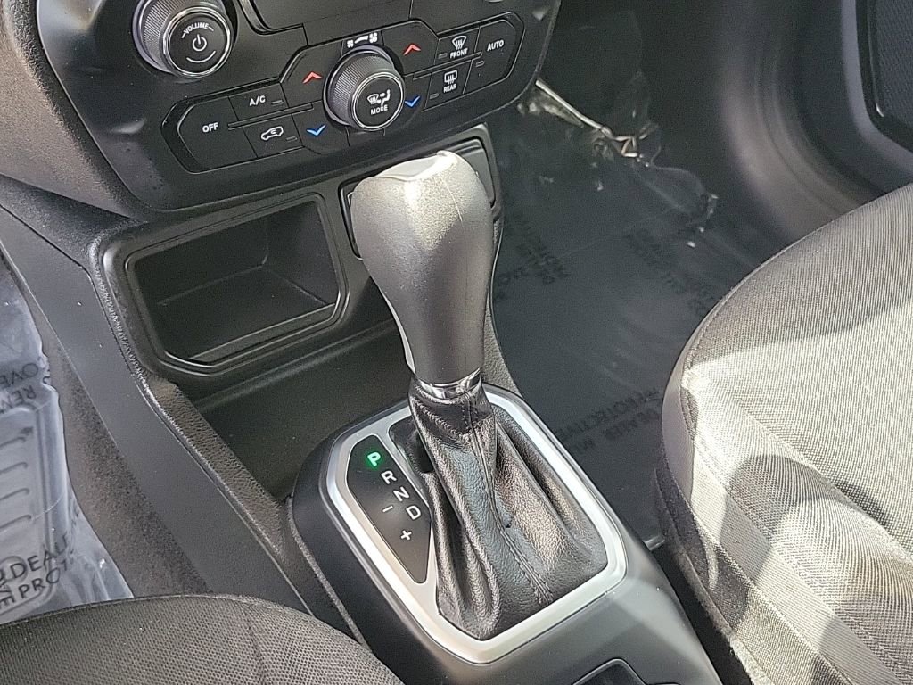 Used 2019 Jeep Renegade Altitude w/ Quick Order Package 2XM image 21