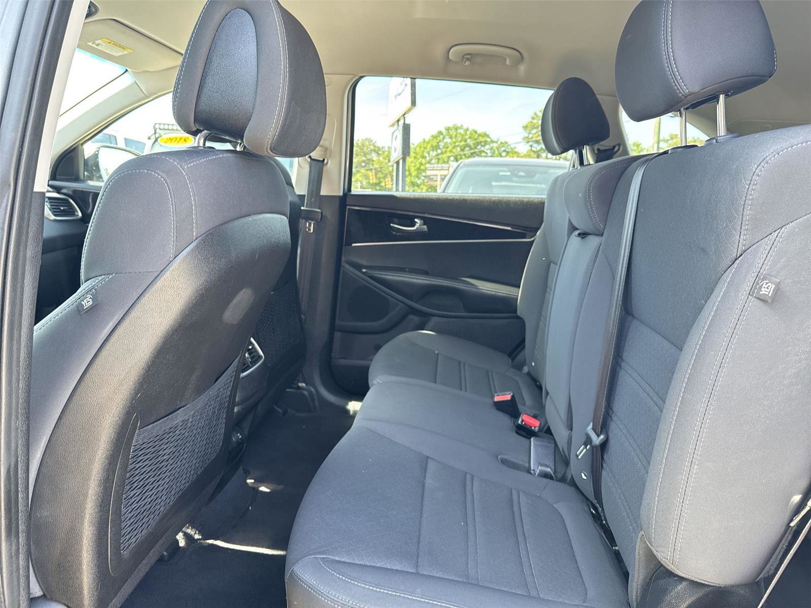 Used 2016 Kia Sorento FWD w/ LX Convenience Package image 20