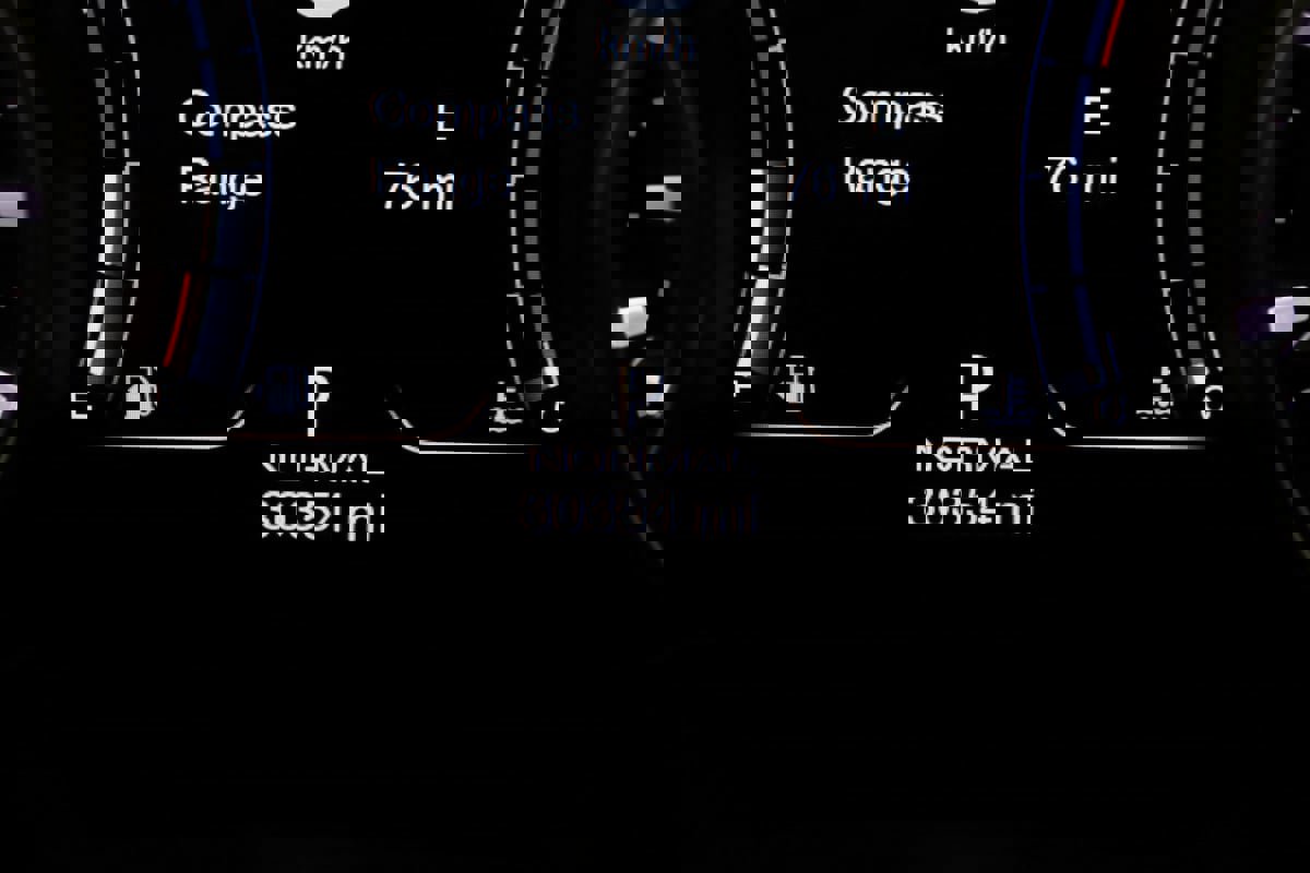 Used 2021 Maserati Levante S image 44