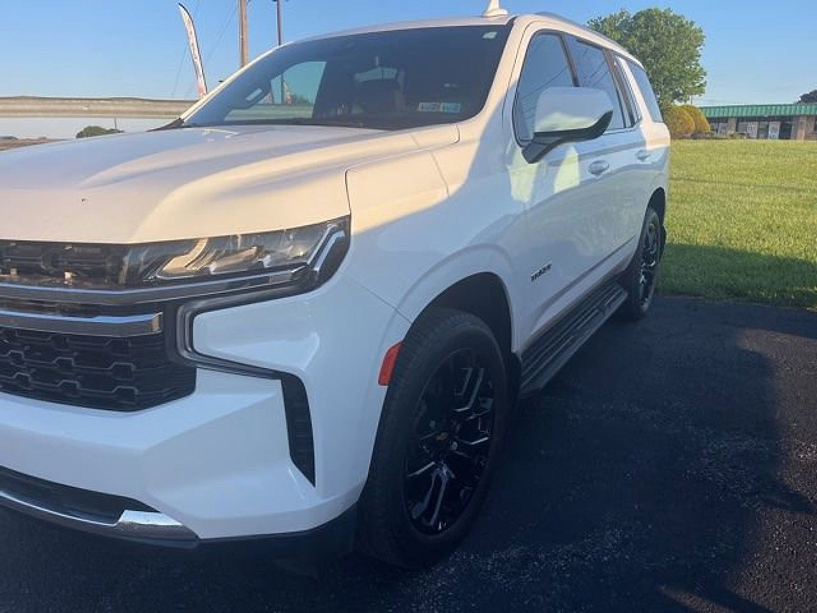 Used 2021 Chevrolet Tahoe LS AWD/4WD image 16