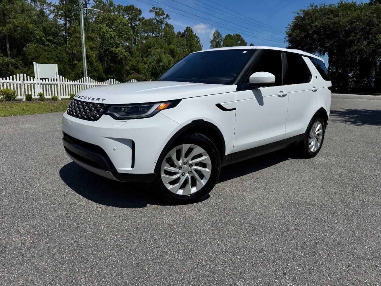 Used 2022 Land Rover Discovery S AWD/4WD image 28