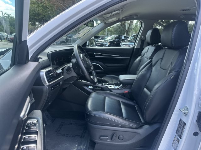 Used 2023 Kia Telluride S AWD/4WD image 30