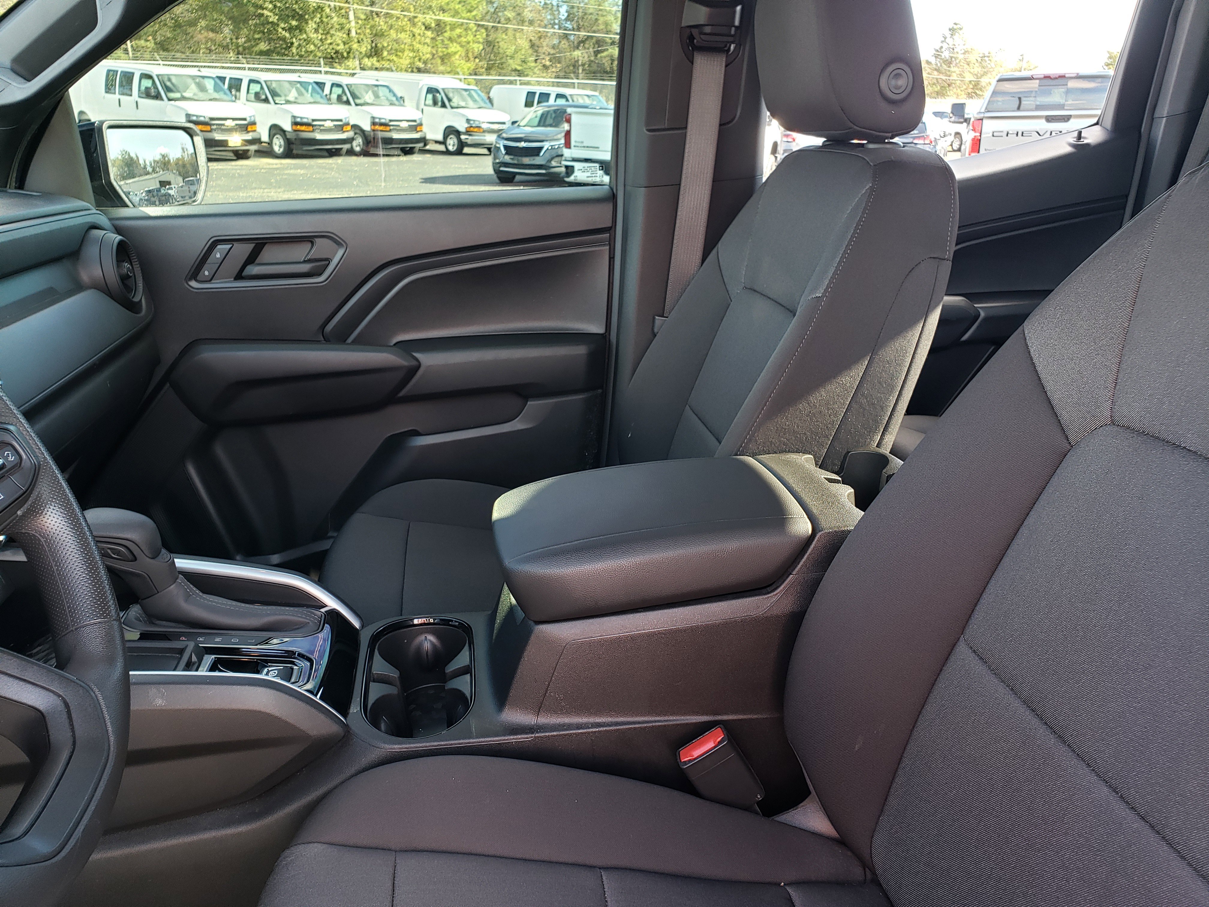 Used 2023 Chevrolet Colorado W/T w/ Advanced Trailering Package image 26