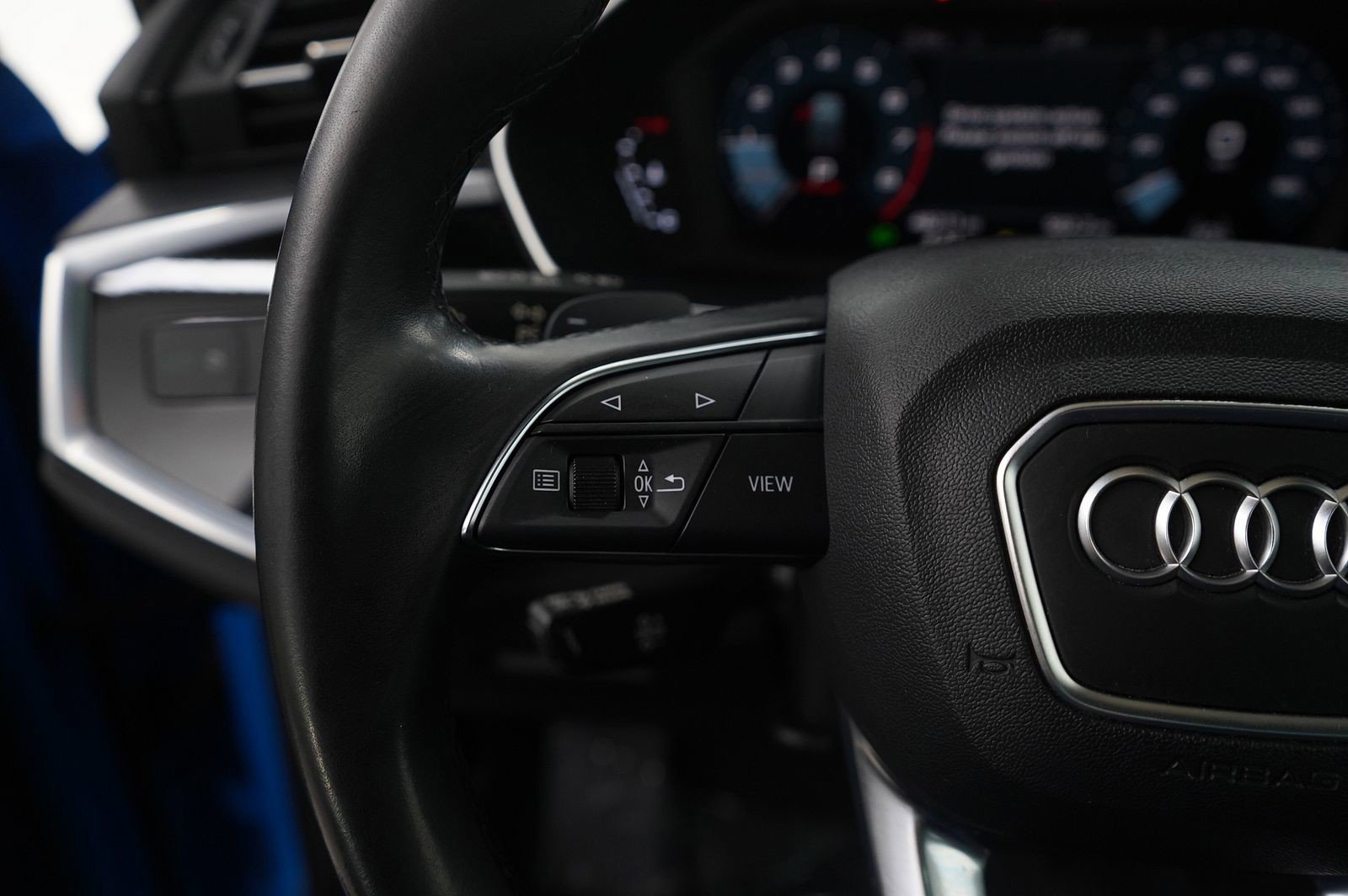 Used 2023 Audi Q3 2.0T Premium image 17