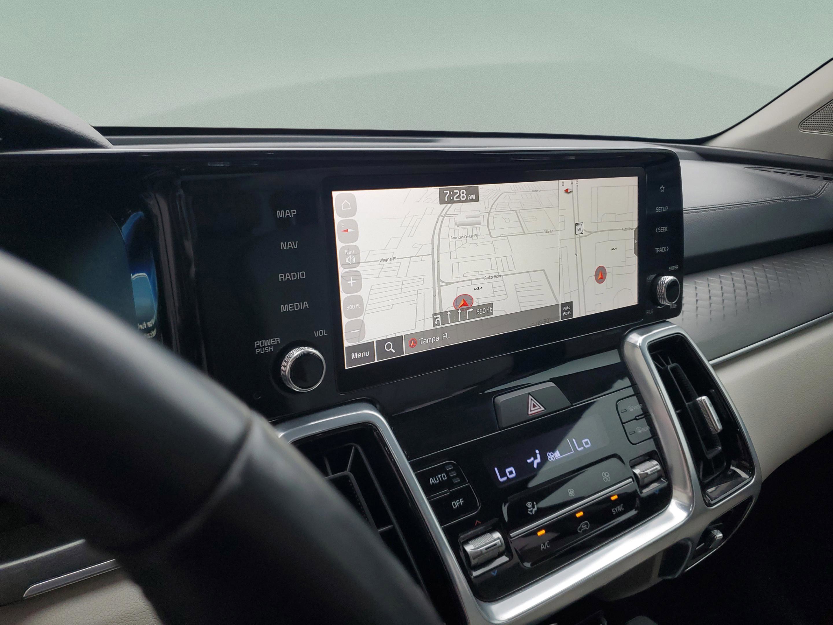 Certified 2023 Kia Sorento SX image 21