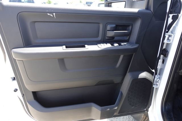 New 2025 RAM 5500 Tradesman image 17