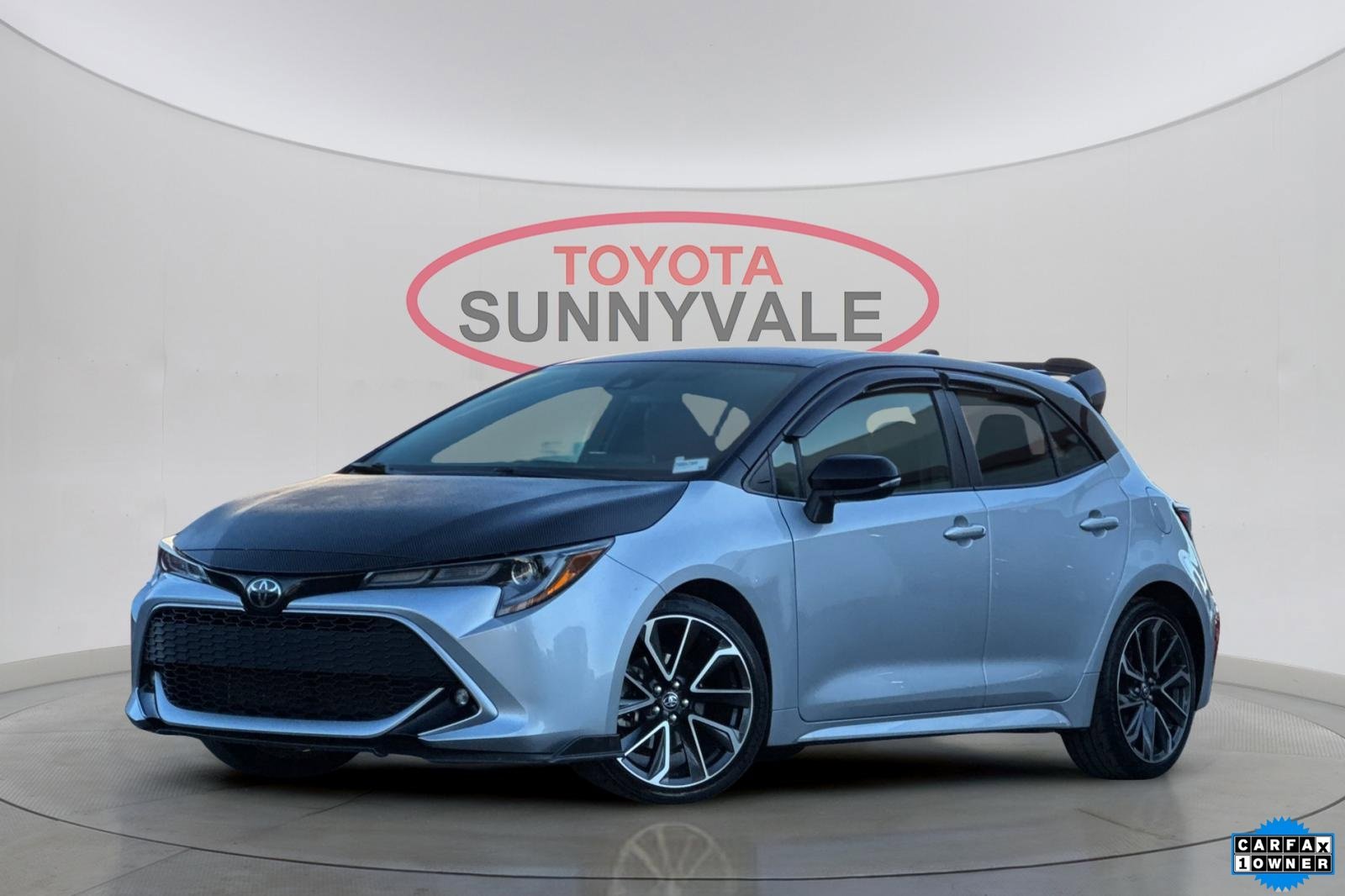 Used 2020 Toyota Corolla XSE video 1