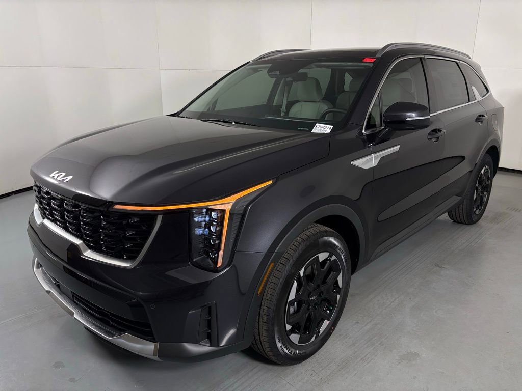 New 2026 Kia Sorento S image 4