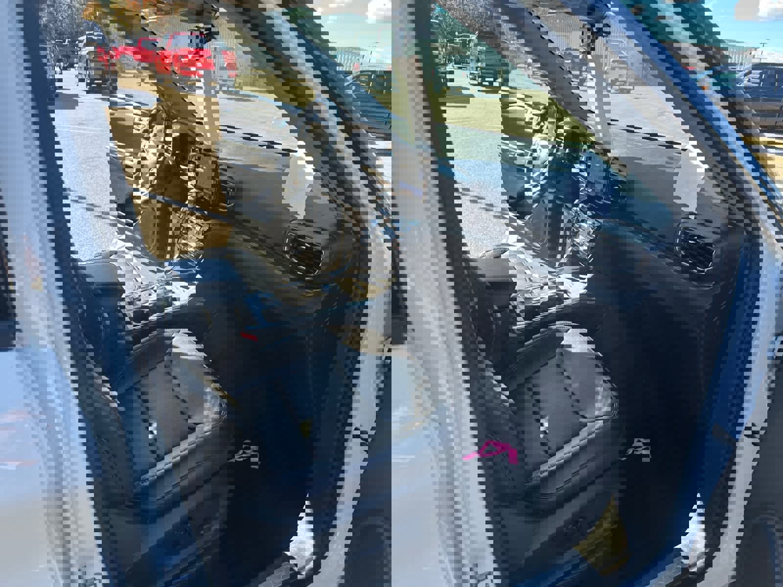 Certified 2022 Ford Explorer Limited w/ Class IV Trailer Tow Package image 17