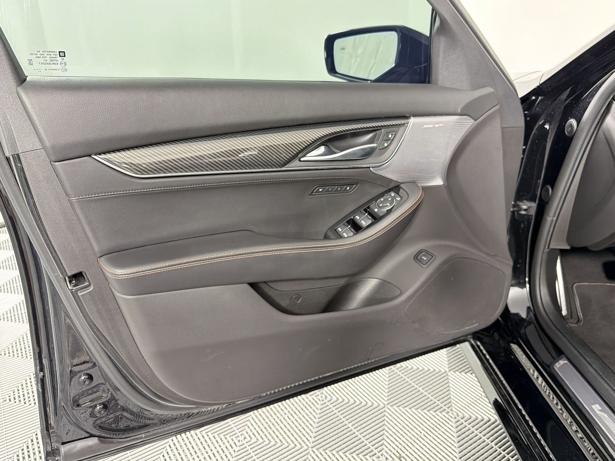 Used 2023 Cadillac CT5 V w/ Premium Package RWD image 14