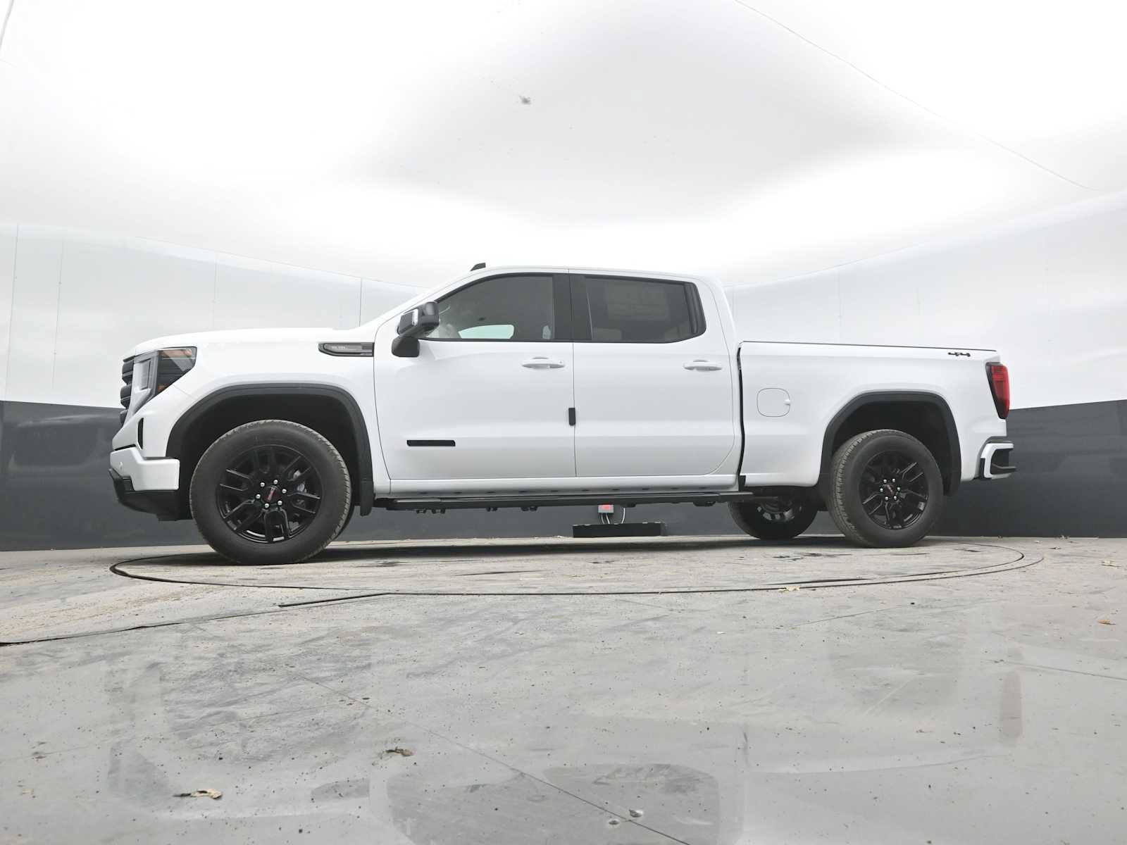 New 2026 GMC Sierra 1500 Elevation w/ Preferred Package AWD/4WD image 40