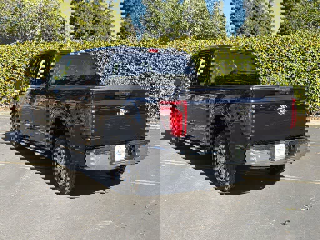 Used 2024 Ford F150 XLT image 4