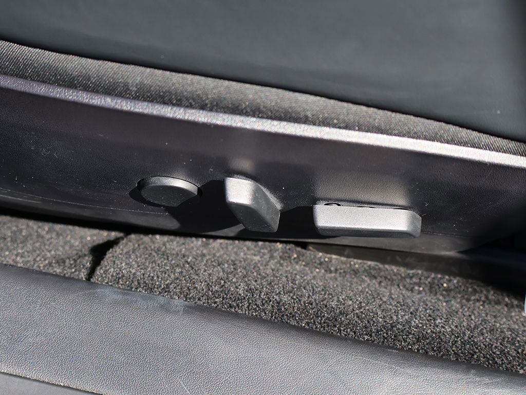 Used 2020 Tesla Model 3 Long Range AWD/4WD image 34