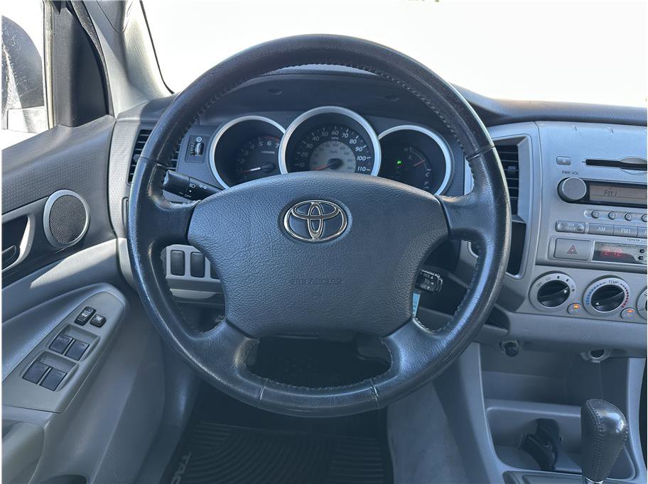 Used 2006 Toyota Tacoma PreRunner image 19