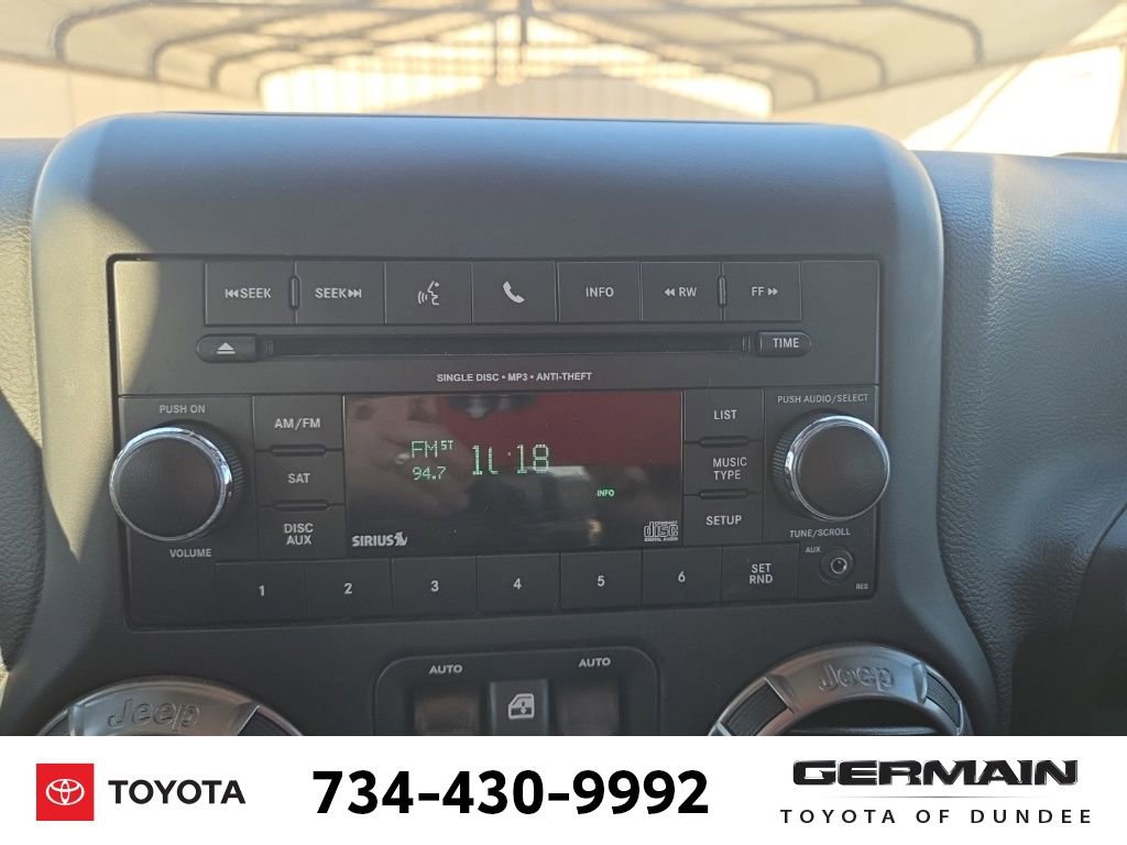 Used 2018 Jeep Wrangler Unlimited Altitude image 28