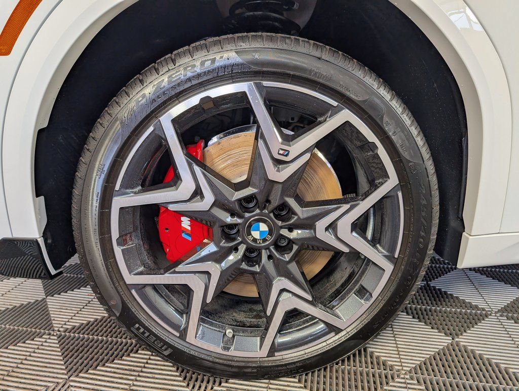 New 2026 BMW X2 M35i w/ M Sport Professional Package AWD/4WD image 10