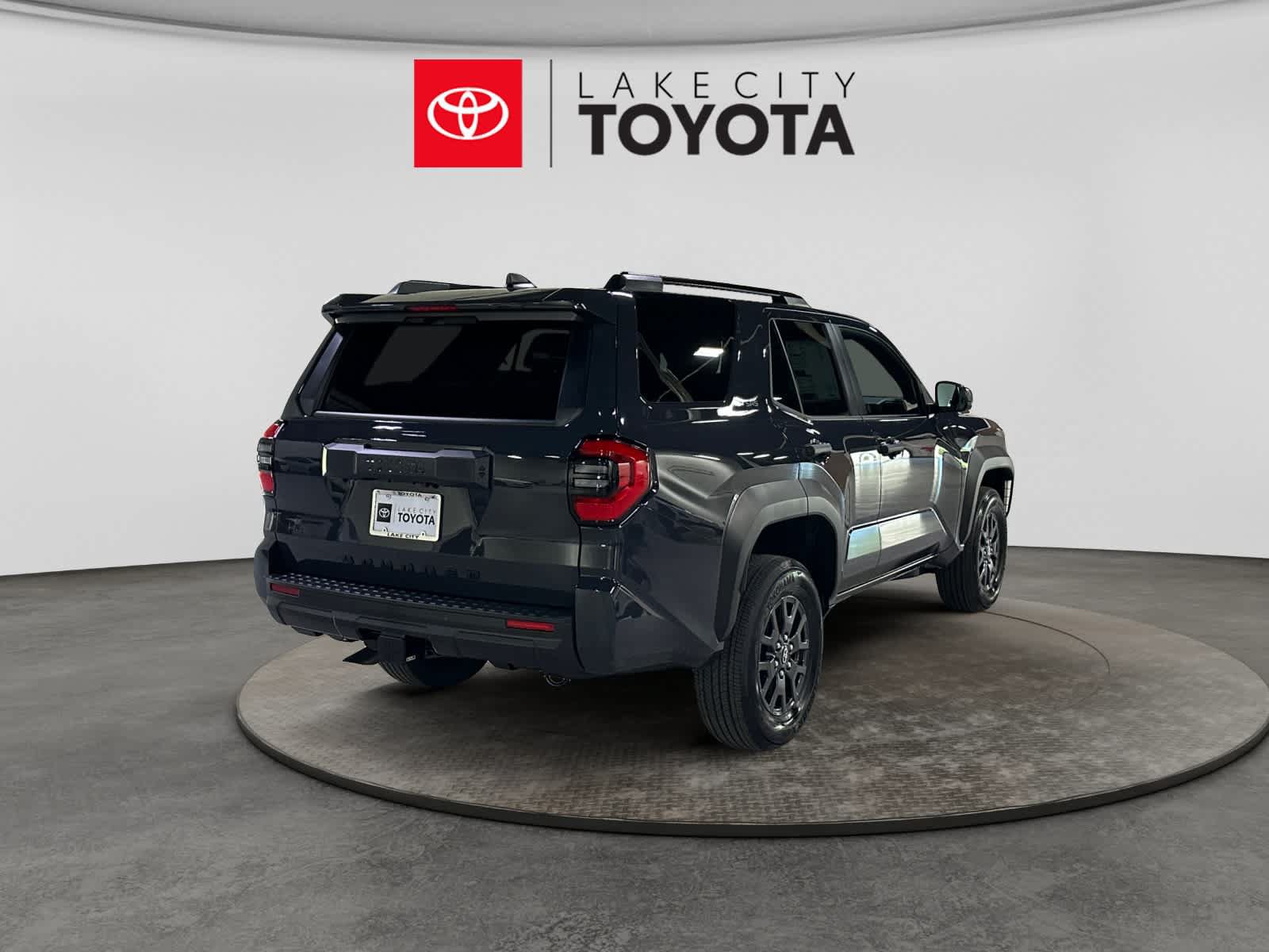 New 2026 Toyota 4Runner SR5 AWD/4WD image 6