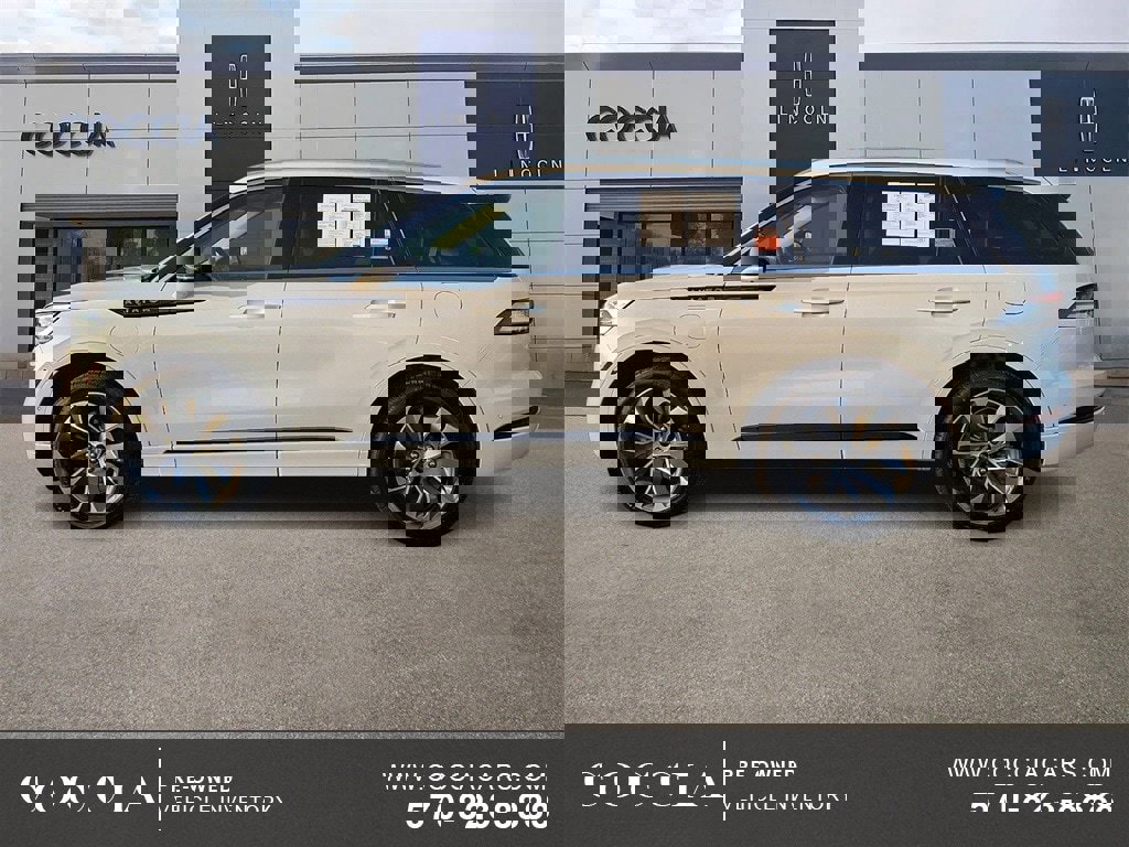 Certified 2021 Lincoln Aviator Grand Touring w/ Equipment Group 301A image 7