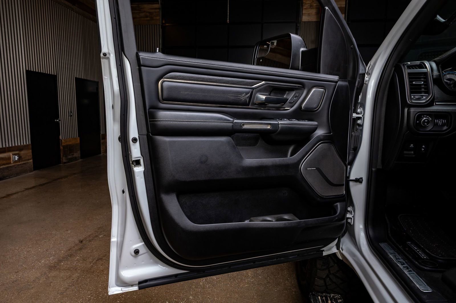 Used 2021 RAM 1500 Limited w/ Night Edition image 37