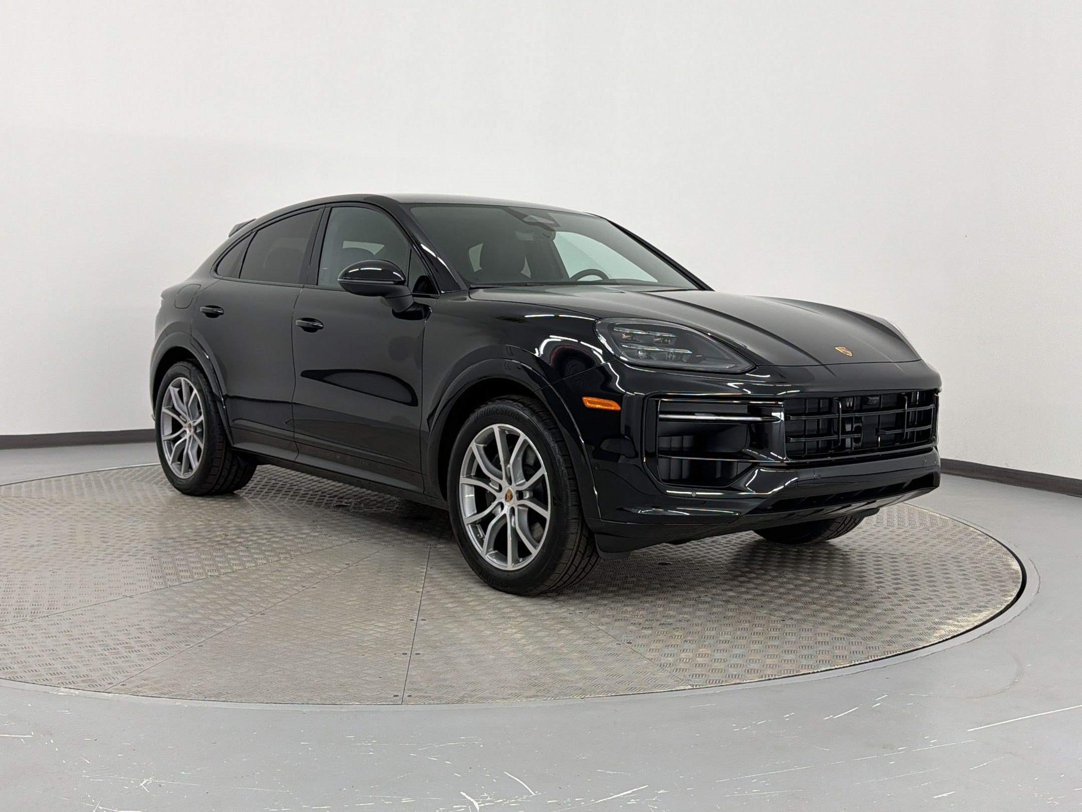 New 2026 Porsche Cayenne Coupe AWD/4WD image 7