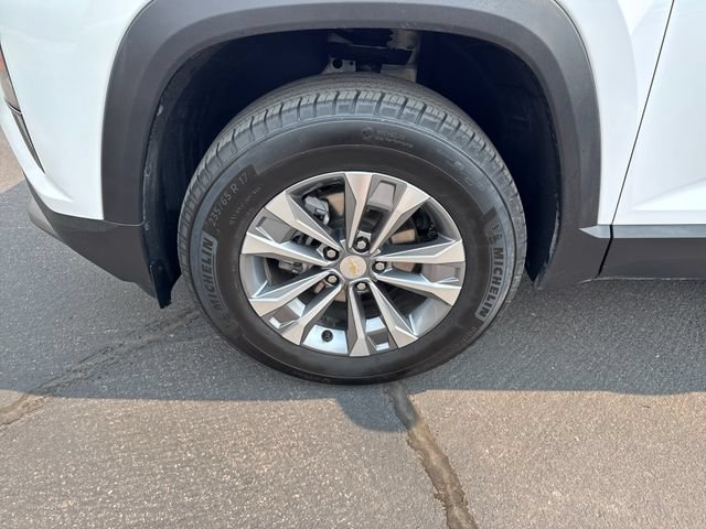 Used 2025 Chevrolet Equinox LT AWD/4WD image 26