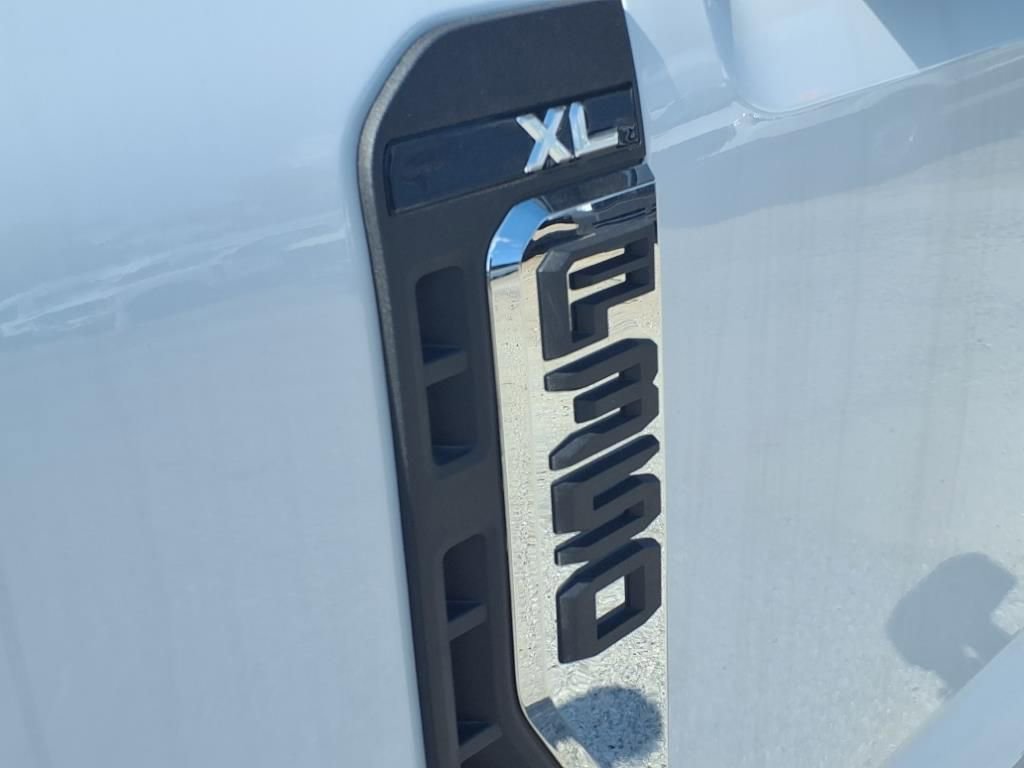 Used 2024 Ford F350 XL image 35