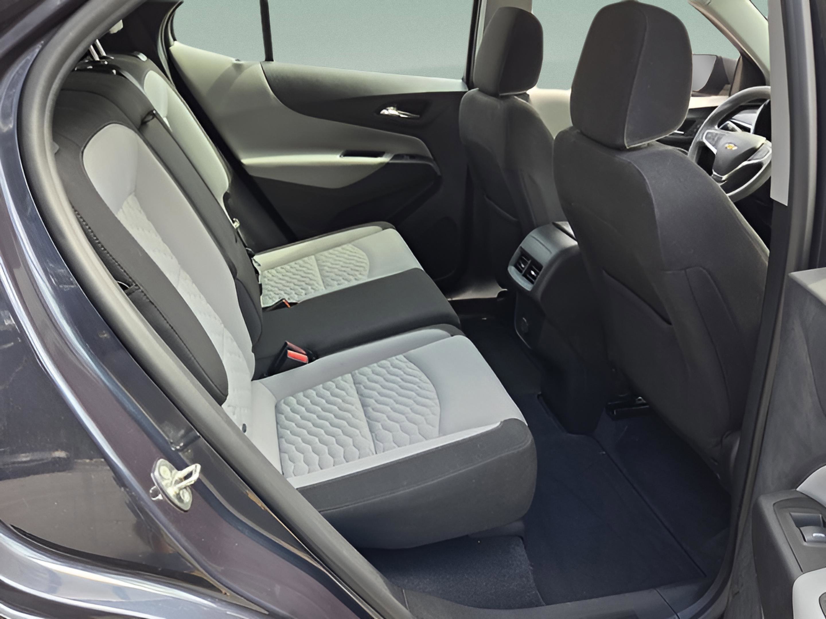 Used 2018 Chevrolet Equinox LS FWD image 14