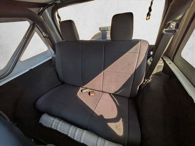 Used 2018 Jeep Wrangler Sport image 17