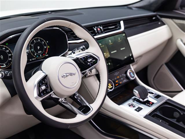 New 2026 Jaguar F-PACE R-Dynamic S AWD/4WD image 17
