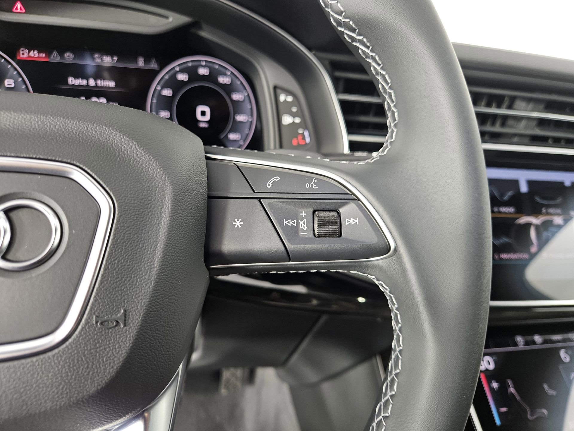 New 2026 Audi Q7 3.0T Premium AWD/4WD image 25