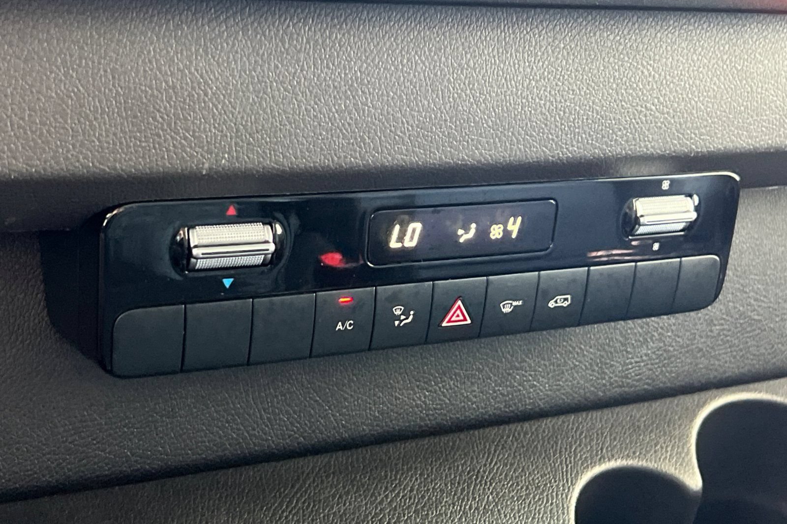 Used 2025 Mercedes-Benz Sprinter 2500 image 22