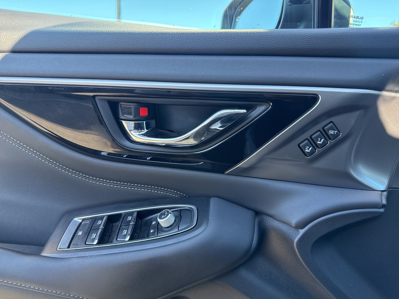 Used 2020 Subaru Outback Limited image 13