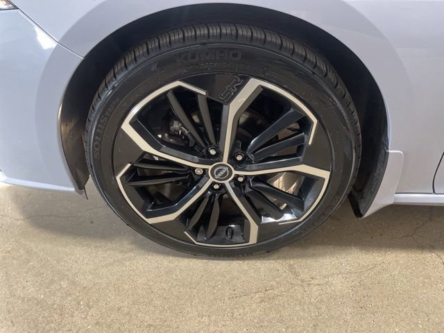Certified 2024 Nissan Altima 2.5 SR w/ SR Premium Package image 31