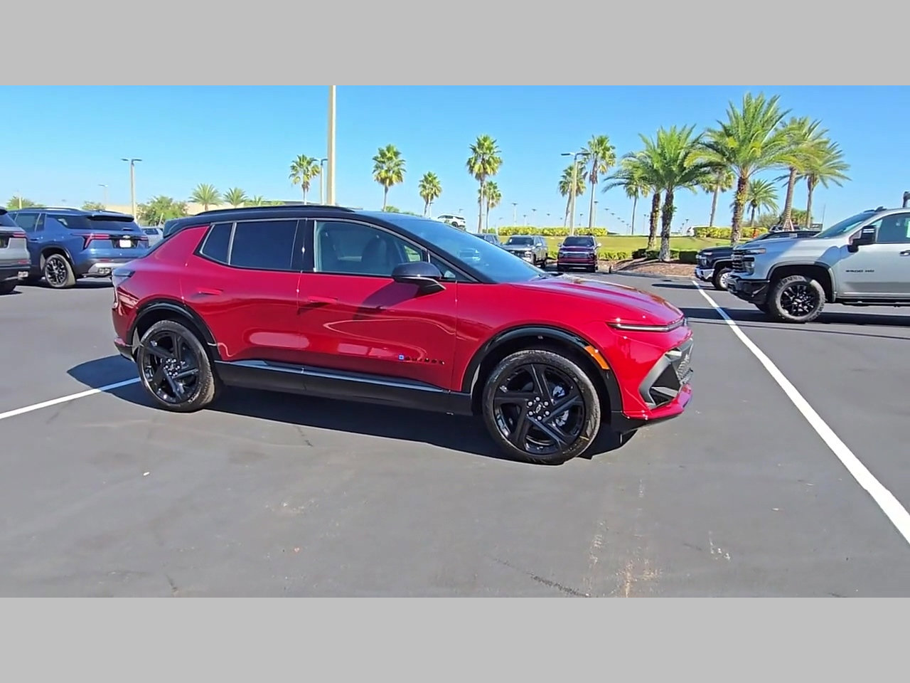 New 2026 Chevrolet Equinox EV RS image 24