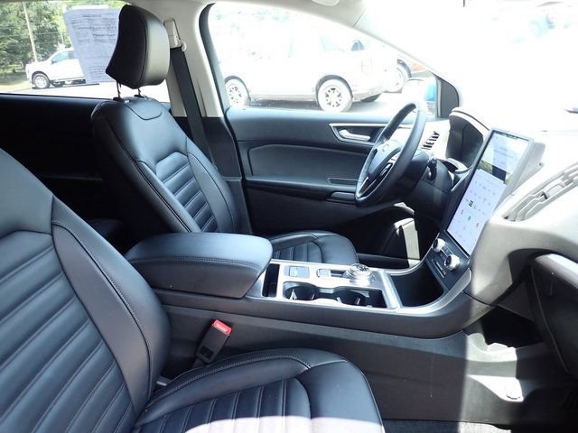 Used 2024 Ford Edge SEL w/ Convenience Package AWD/4WD image 10