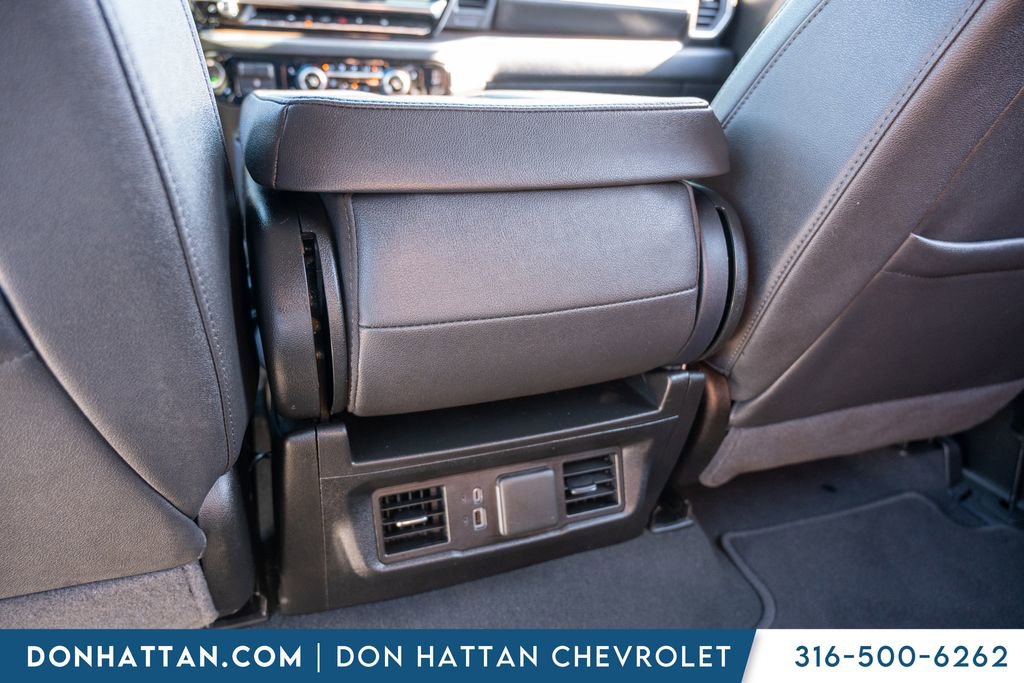 Used 2025 GMC Sierra 1500 SLT AWD/4WD image 25