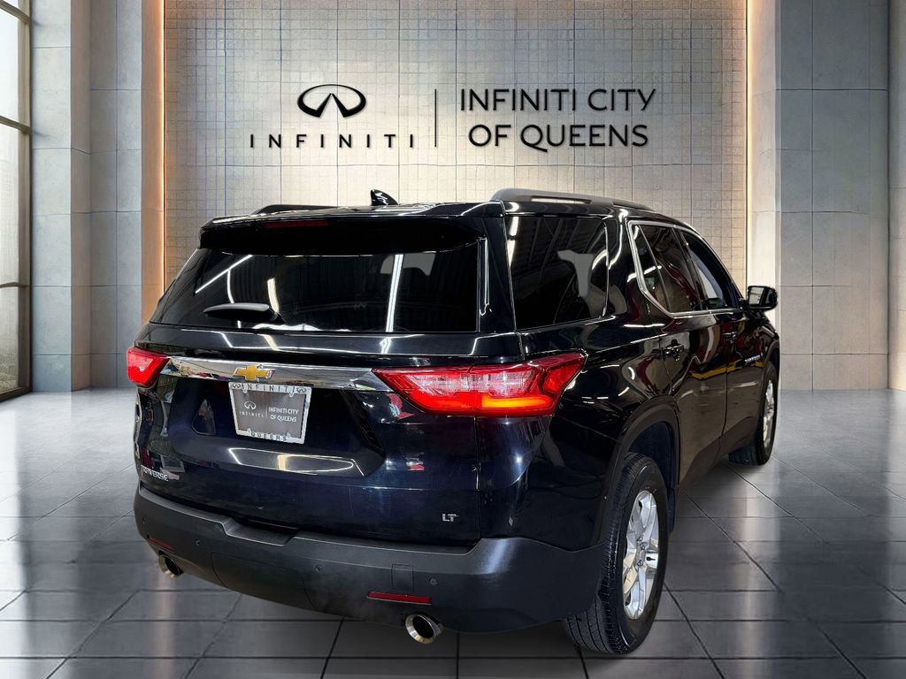 Used 2020 Chevrolet Traverse LT FWD image 7