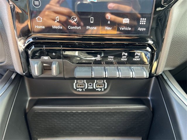 Used 2024 RAM 1500 Laramie image 18