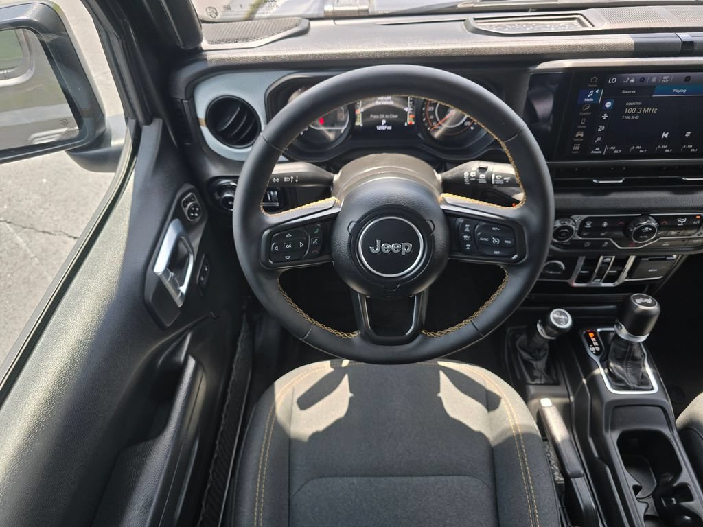 Used 2024 Jeep Wrangler Unlimited Sport AWD/4WD image 29