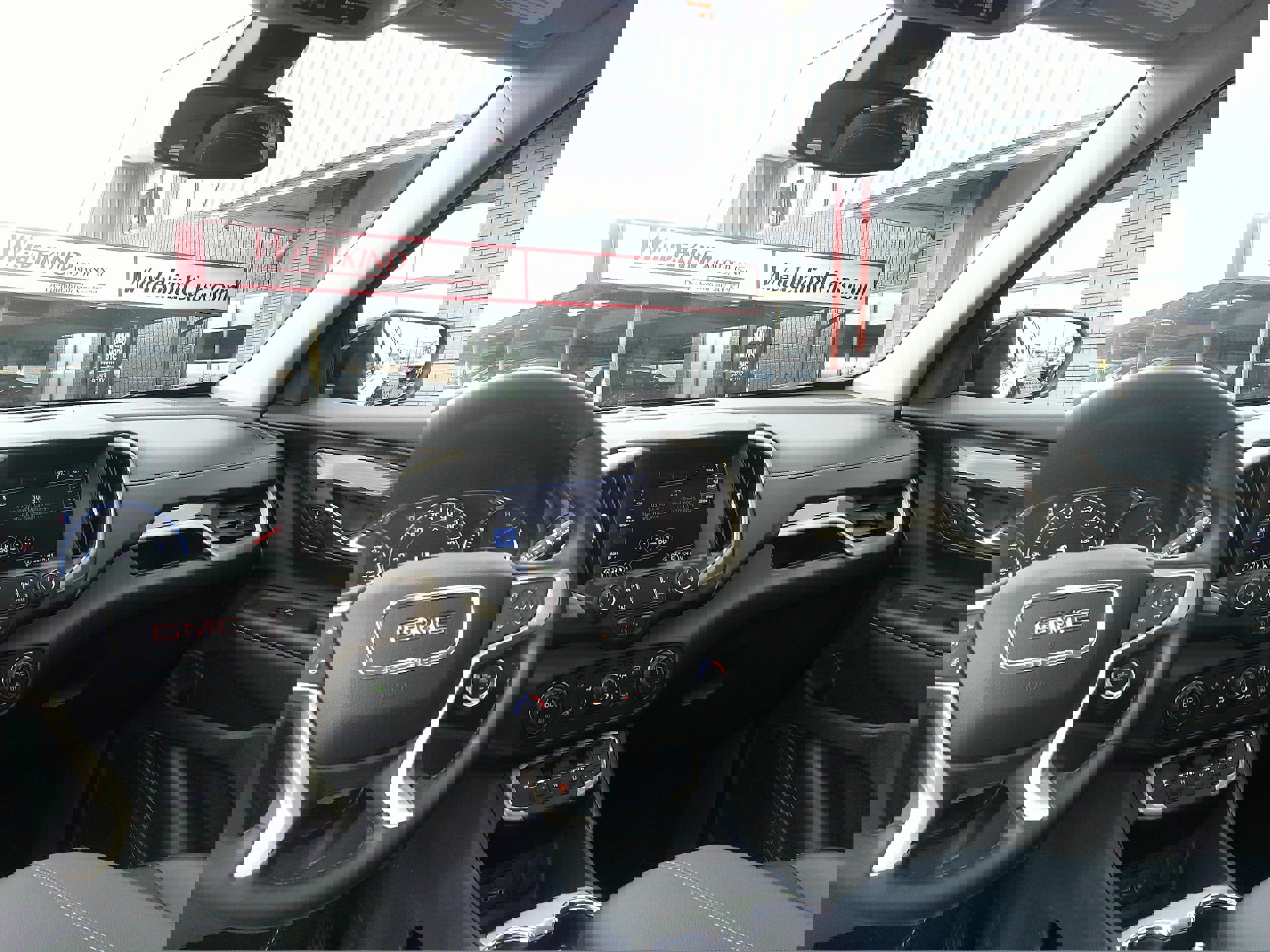 Used 2024 GMC Terrain Denali w/ Denali Premium Package image 22