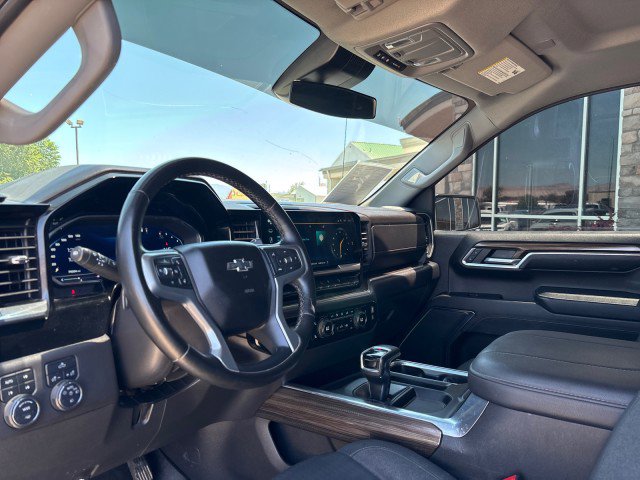 Used 2023 Chevrolet Silverado 1500 LT Trail Boss w/ Protection Package image 23